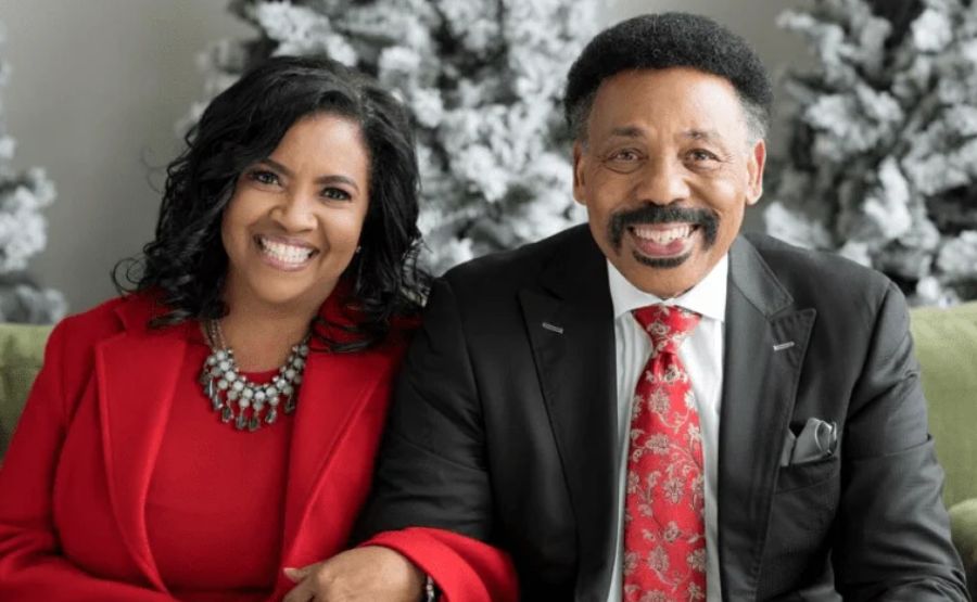 Carla Crummie: Inside the Life Connected to Tony Evans